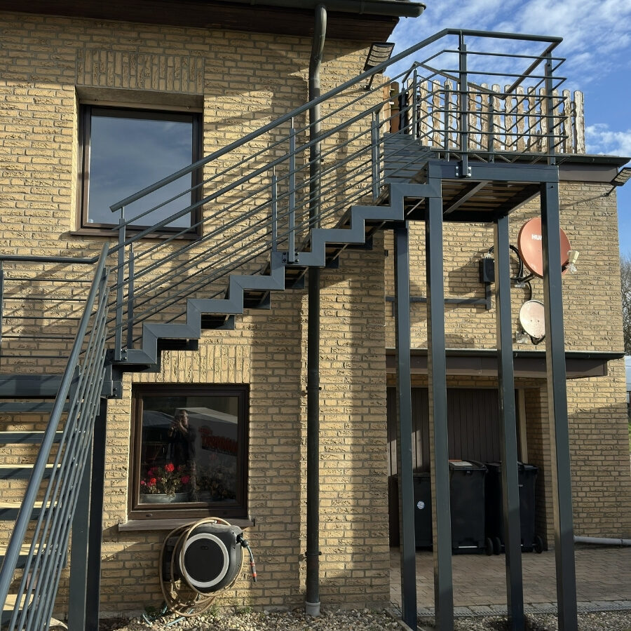Außentreppe Leipzig für den Außenbereich Stabile Außentreppe in Leipzig für Terrasse, Balkon und Hauseingang